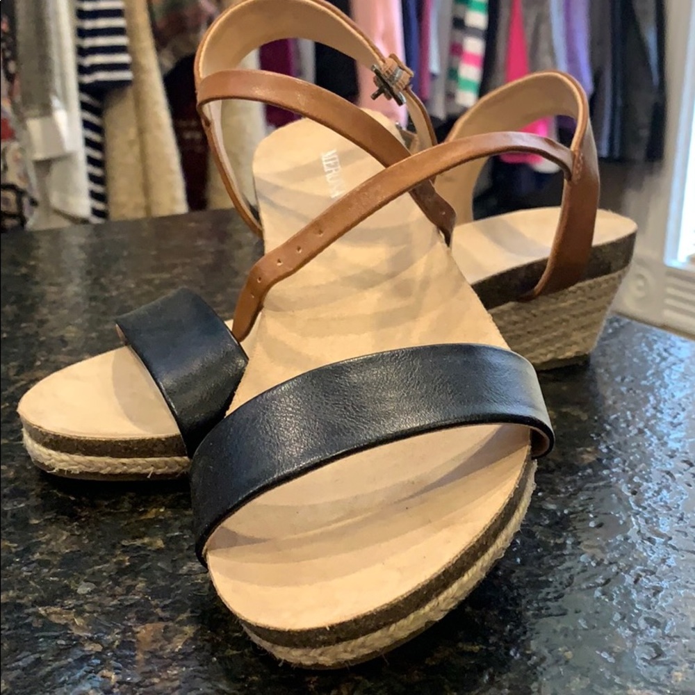 Dressy sandals